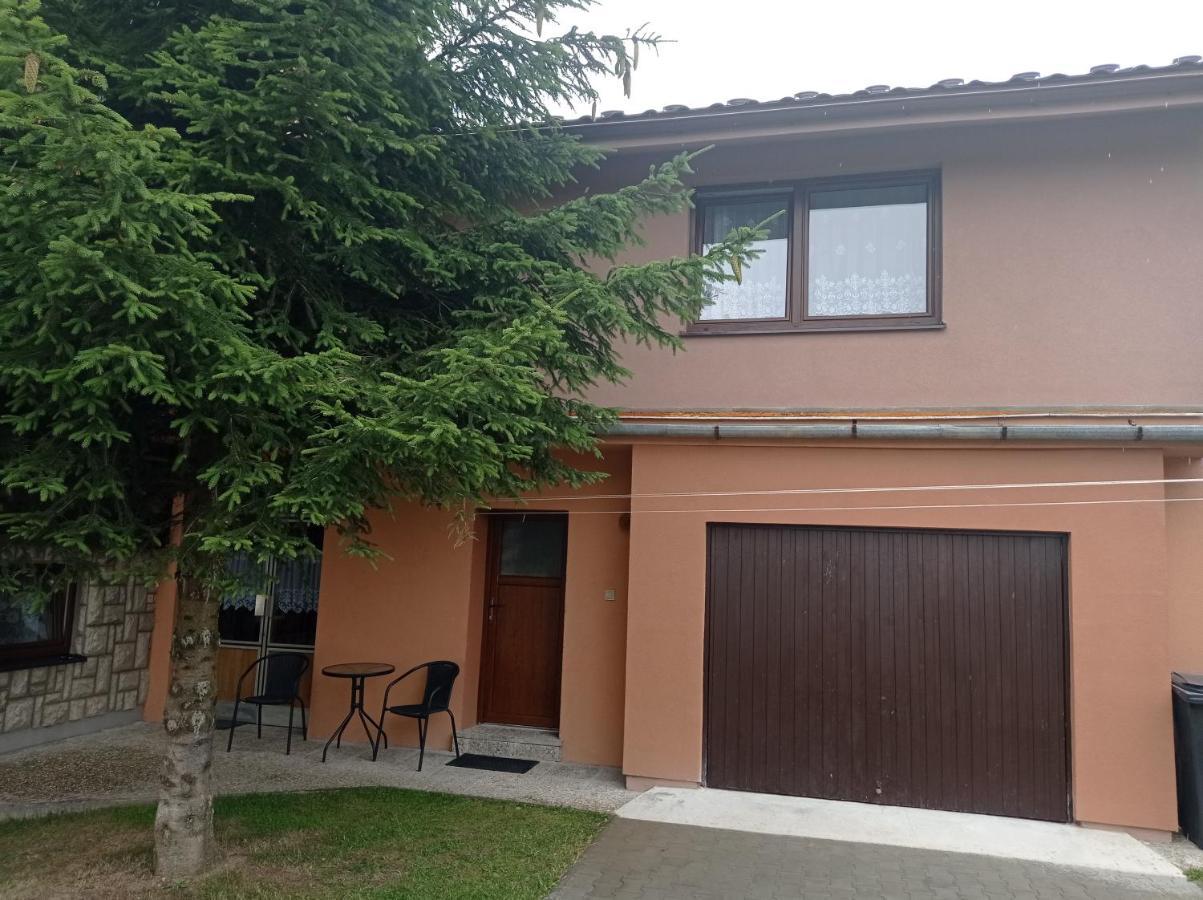 Penzion Sarka Hotel Štrba Екстериор снимка