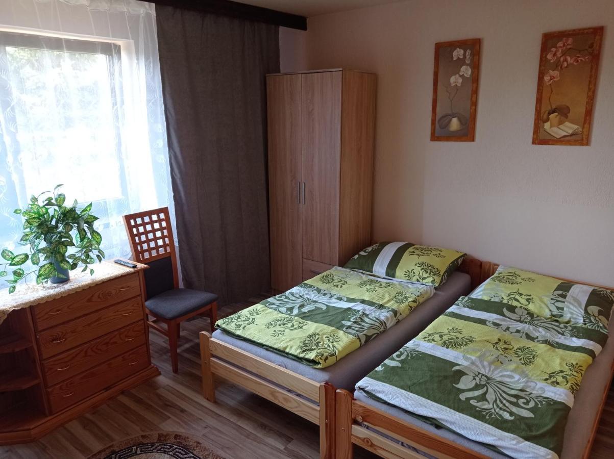 Penzion Sarka Hotel Štrba Екстериор снимка